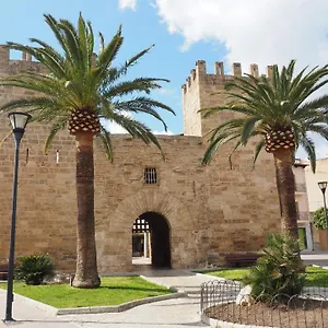 https://can-simo-petit-hotel.allmallorcahotels.com